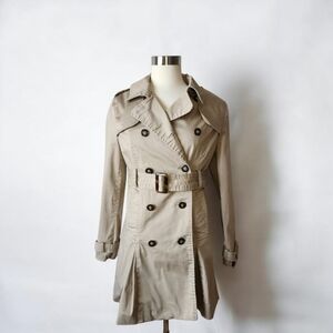 Classic Beige Double Breasted Trench Coat with Pleated Detail & Leopard Print